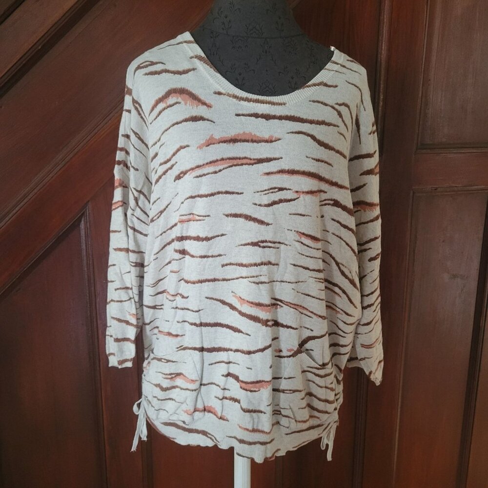 Democracy Women's Medium Tiger Print Knit Sweater With Side Ties Beige & Brown